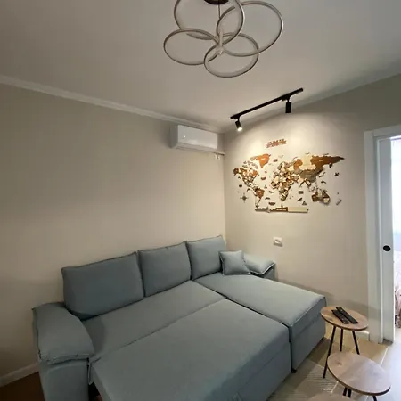 Apartment En's